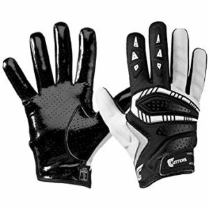 rękawiczki dla zawodników futbolu amerykańskiego marki cutters czarne z białymi elementami widok bez opakowania jak na manekinie przód i tył